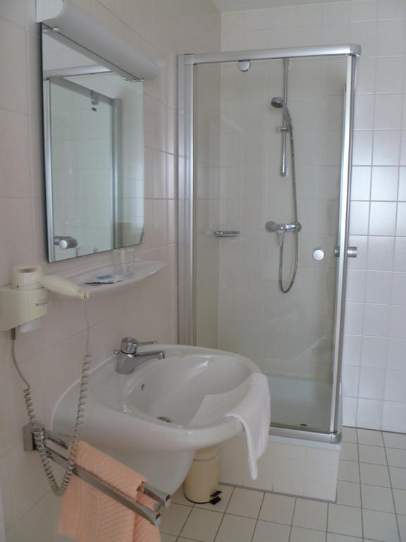 Gasthaus Zum Specht Hösbach Habitación foto