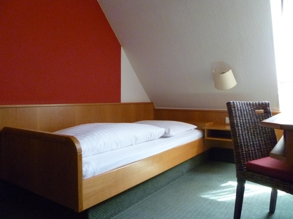 Gasthaus Zum Specht Hösbach Habitación foto