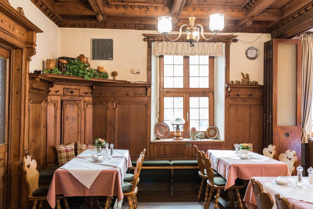 Gasthaus Zum Specht Hösbach Exterior foto